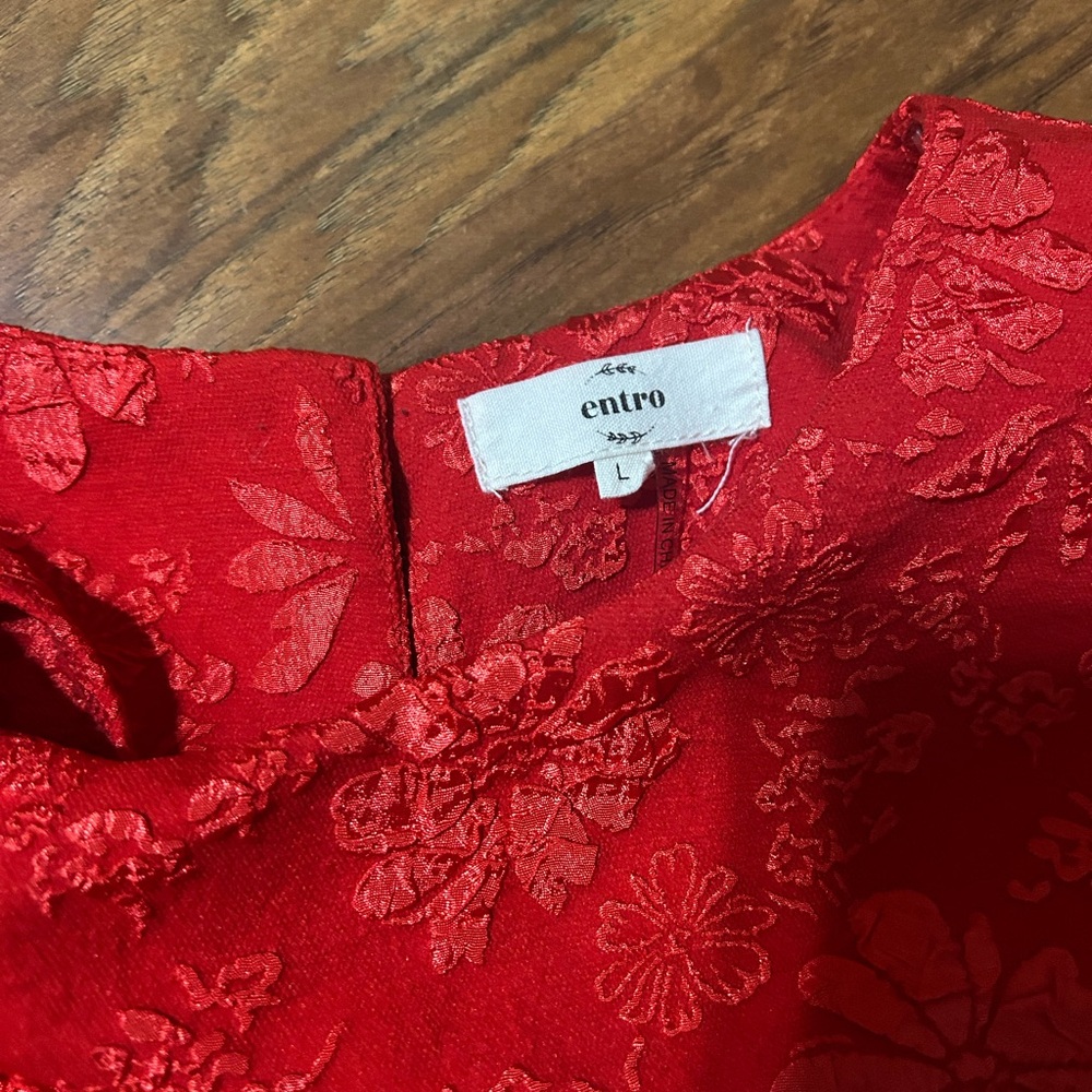 Entro Red Floral Blouse - Picture 2 of 3